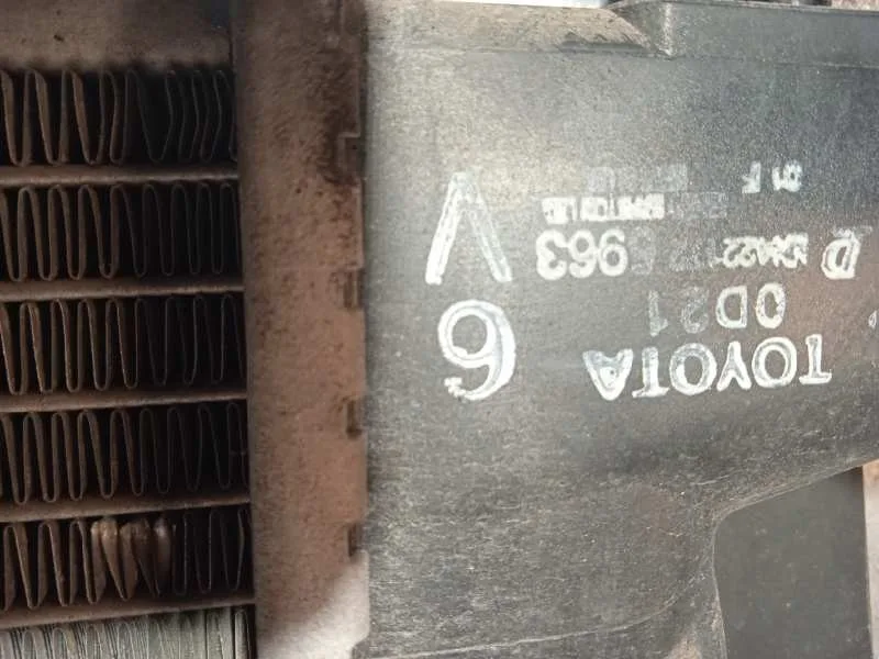 Radiador Agua para Toyota Avensis Berlina (T25)