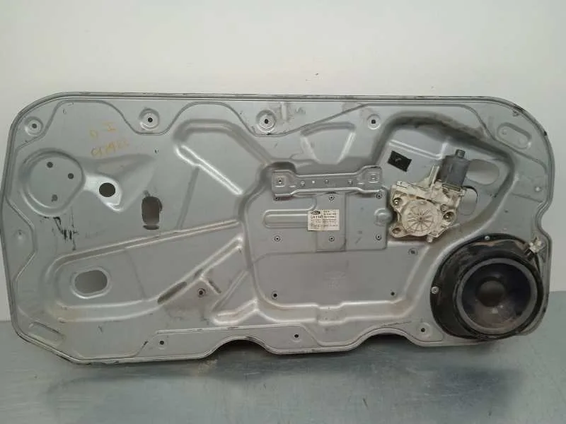 Elevalunas Delantero Izquierdo para Ford Focus Berlina (Cap)