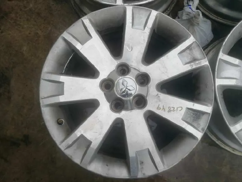 Juego Llantas para Mitsubishi Outlander (Cw0)