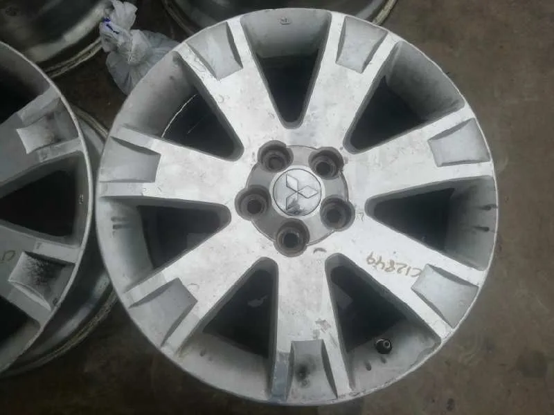 Juego Llantas para Mitsubishi Outlander (Cw0)