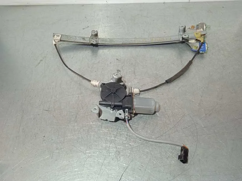 Elevalunas Delantero Izquierdo para Nissan Almera (N16/E)