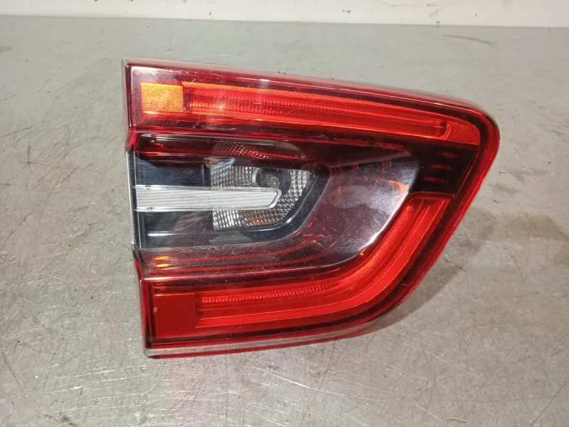 Piloto Trasero Izquierdo Interior para Renault Kadjar