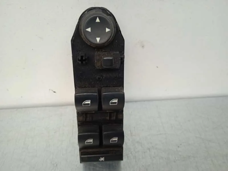 Mando Elevalunas Delantero Izquierdo para Bmw Serie 5 Berlina (E60)