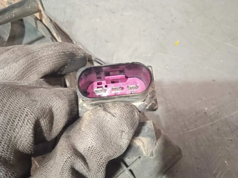Electroventilador para Seat Ibiza (6J5)