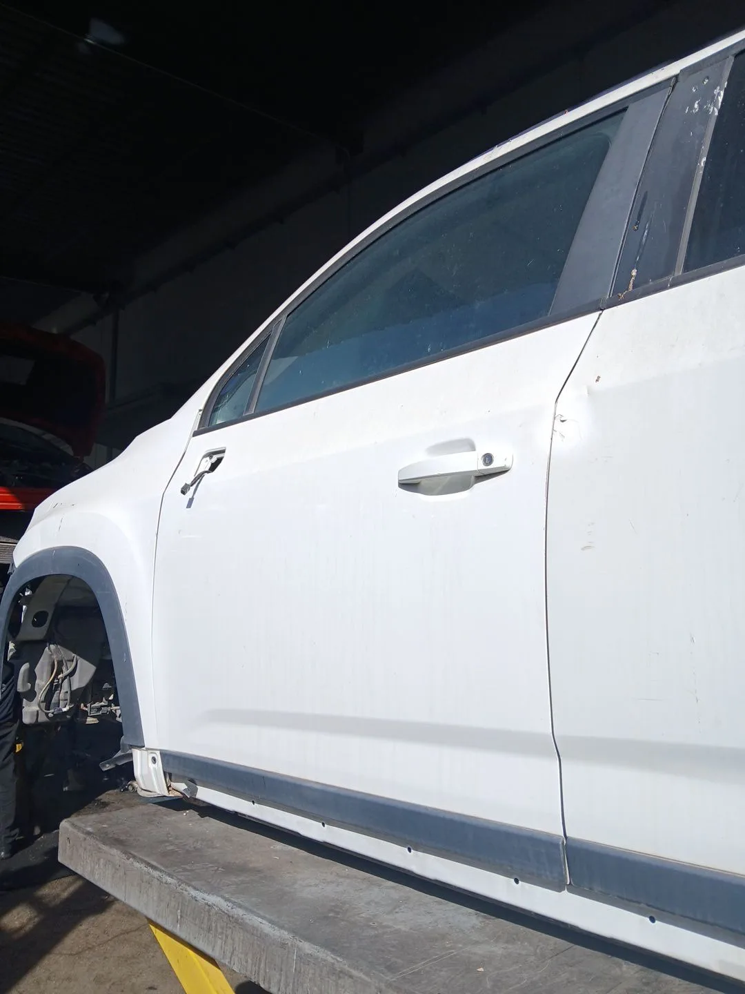 Puerta Delantera Izquierda para Chevrolet Orlando