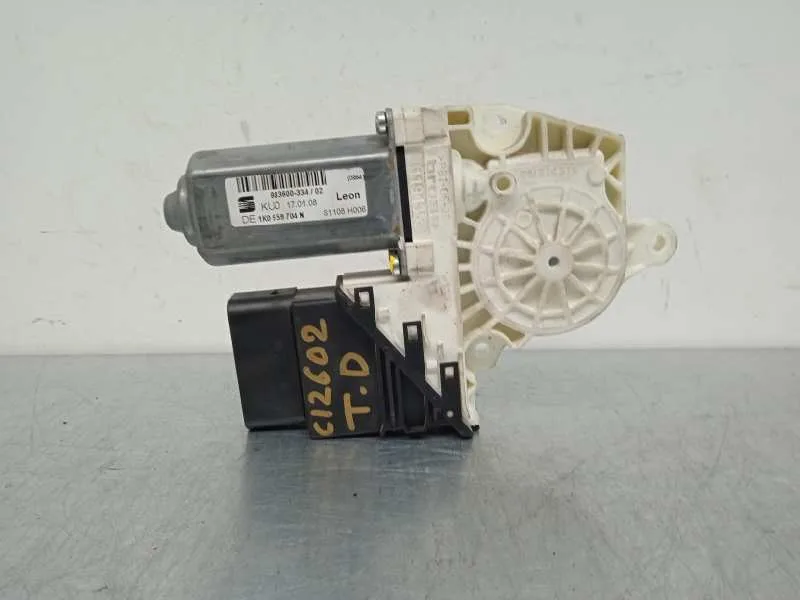 Motor Elevalunas Trasero Derecho para Seat Leon (1P1)