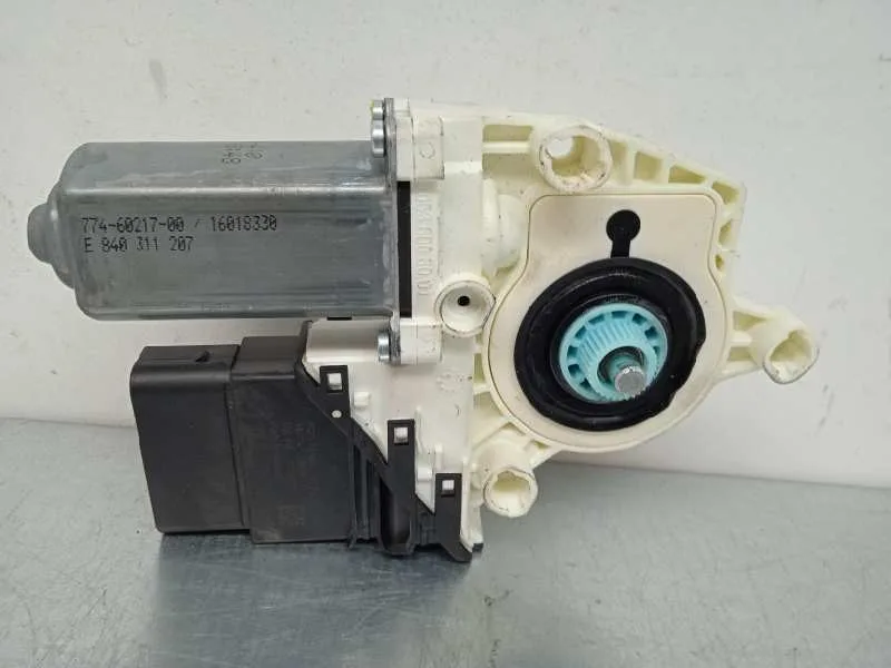 Motor Elevalunas Trasero Izquierdo para Seat Leon (1P1)