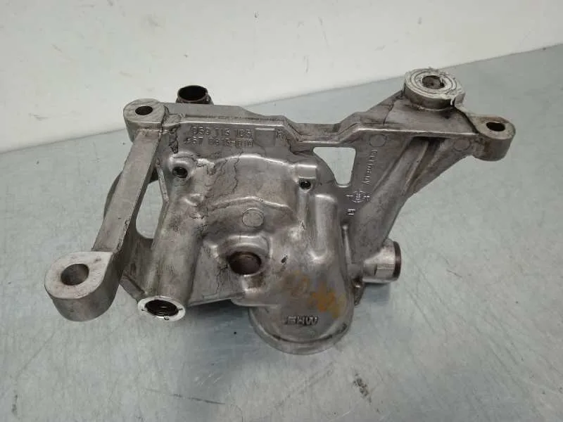 Bomba Aceite para Audi A6 Berlina (4B2)