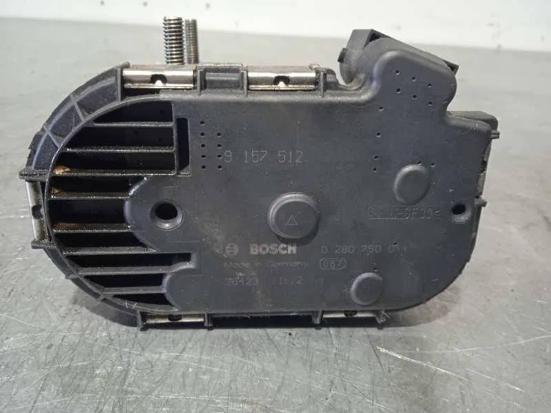 Caja Mariposa para Opel Corsa C