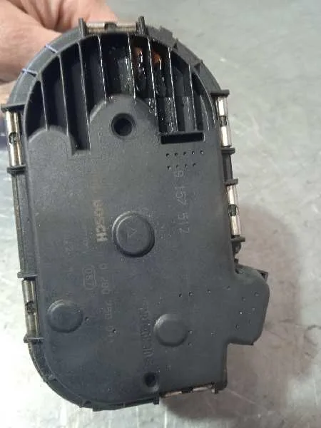 Caja Mariposa para Opel Corsa C