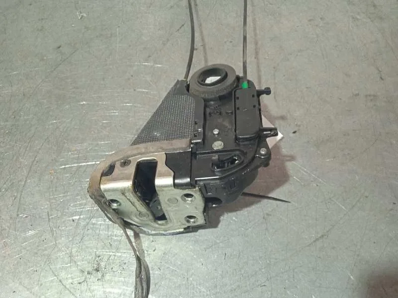 Cerradura Puerta Trasera Izquierda para Toyota Yaris (Ksp9/Scp9/Nlp9)