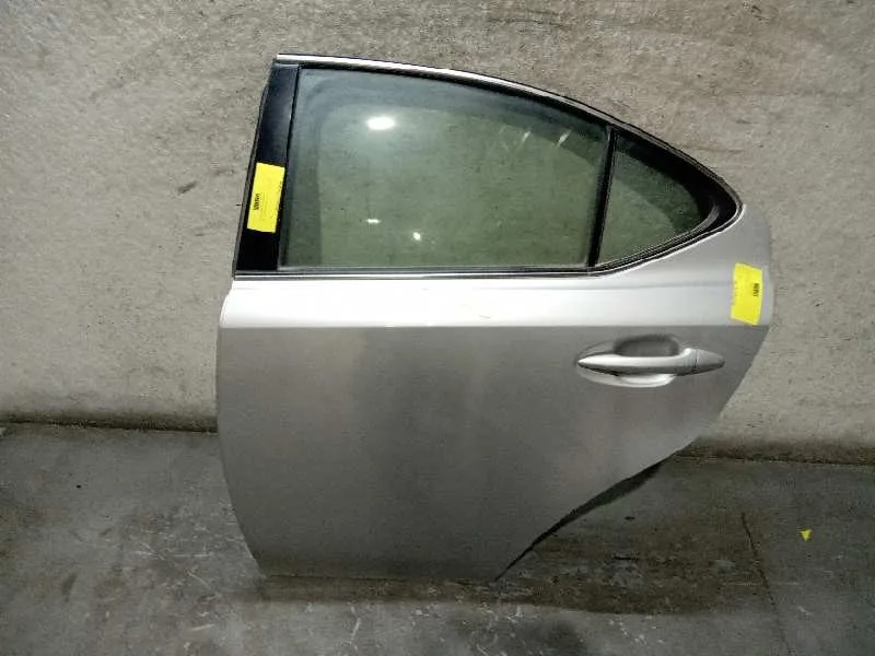Puerta Trasera Izquierda para Lexus Is200 (Ds2/Is2)