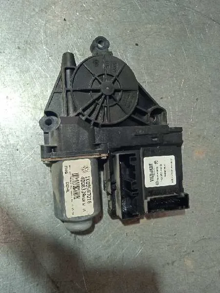 Motor Elevalunas Delantero Izquierdo para Volkswagen Golf V Berlina (1K1)