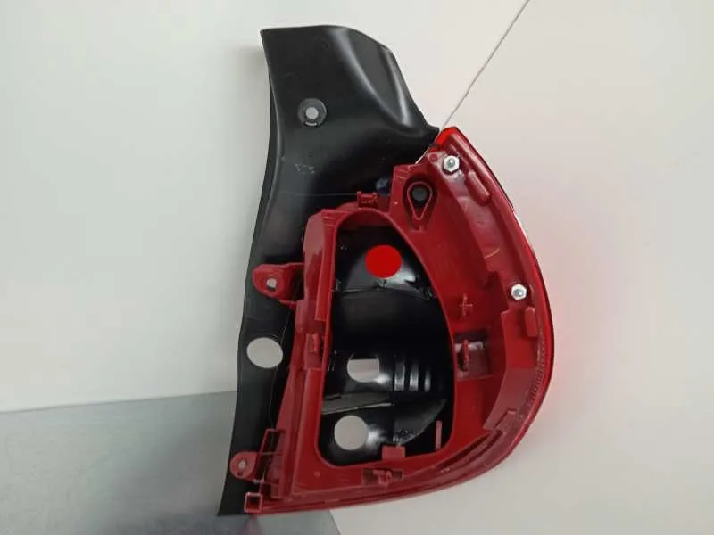 Piloto Trasero Izquierdo para Renault Clio Iii