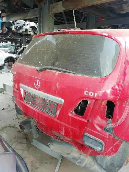Porton Trasero para Mercedes-Benz Clase B (W245)