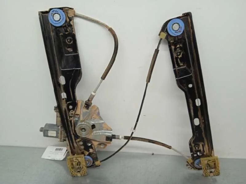 Elevalunas Delantero Derecho para Opel Astra J Lim.