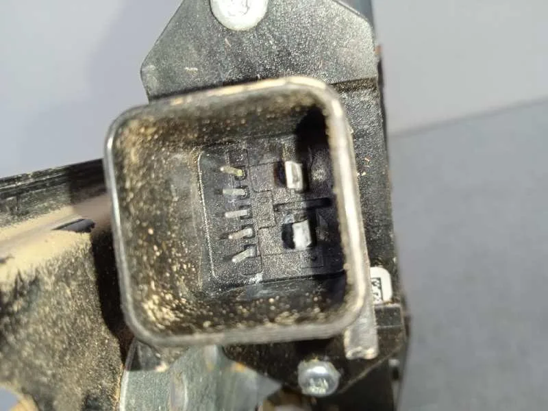Elevalunas Delantero Derecho para Opel Astra J Lim.