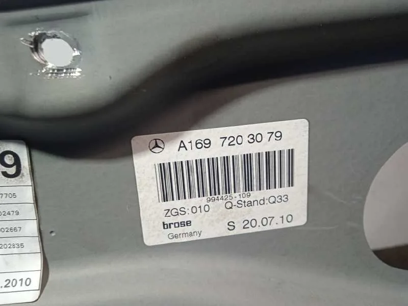 Elevalunas Delantero Derecho para Mercedes-Benz Clase B (W245)