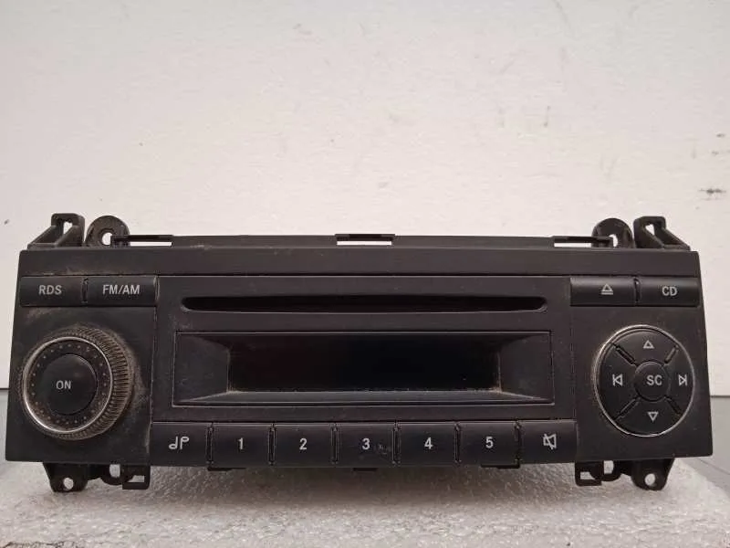 Sistema Audio / Radio Cd para Mercedes-Benz Clase B (W245)