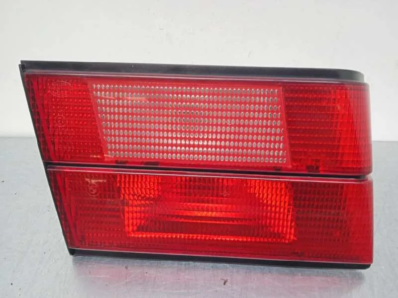 Piloto Trasero Izquierdo Interior para Bmw Serie 5 Berlina (E34)