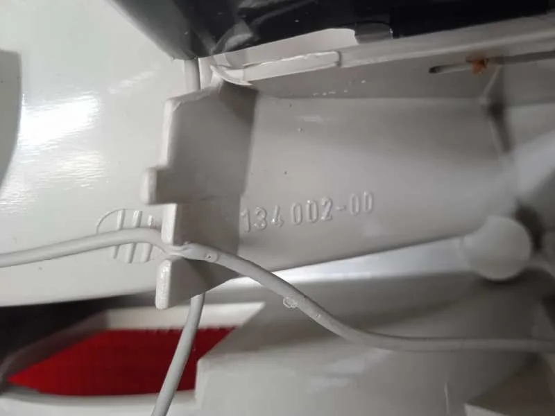 Piloto Trasero Derecho Interior para Bmw Serie 5 Berlina (E34)