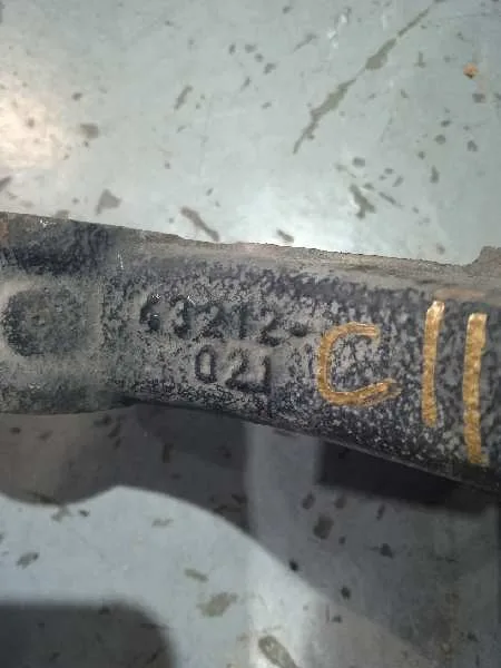 Mangueta Delantera Izquierda para Toyota Auris