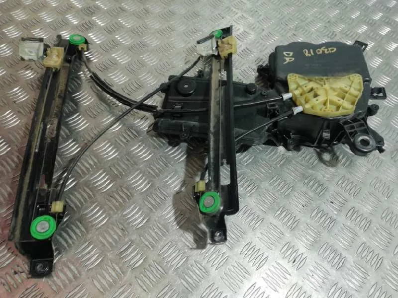 Elevalunas Delantero Derecho para Seat Leon (1P1)