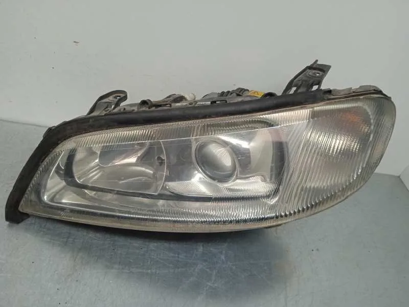 Faro Izquierdo para Opel Omega B