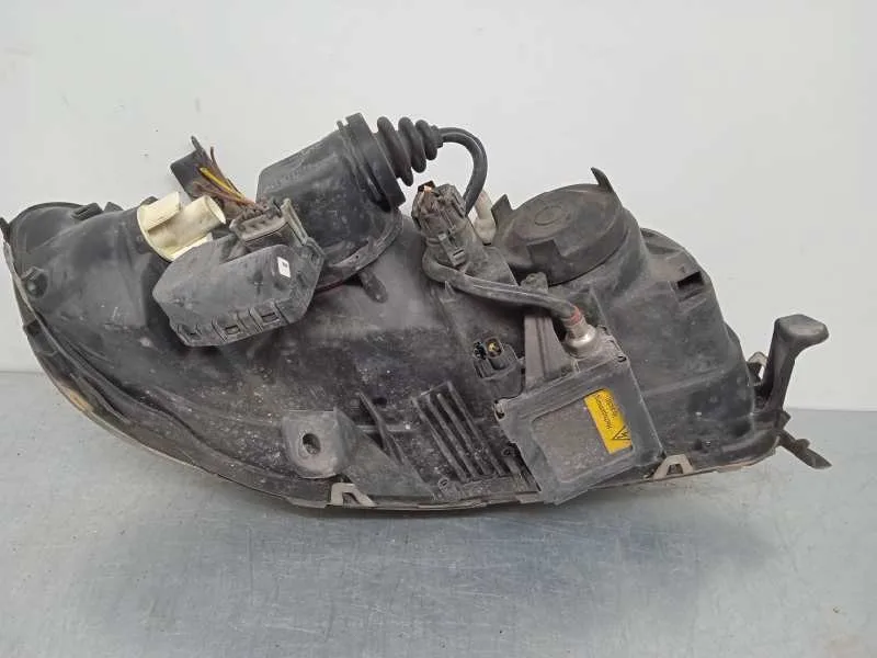Faro Izquierdo para Opel Omega B