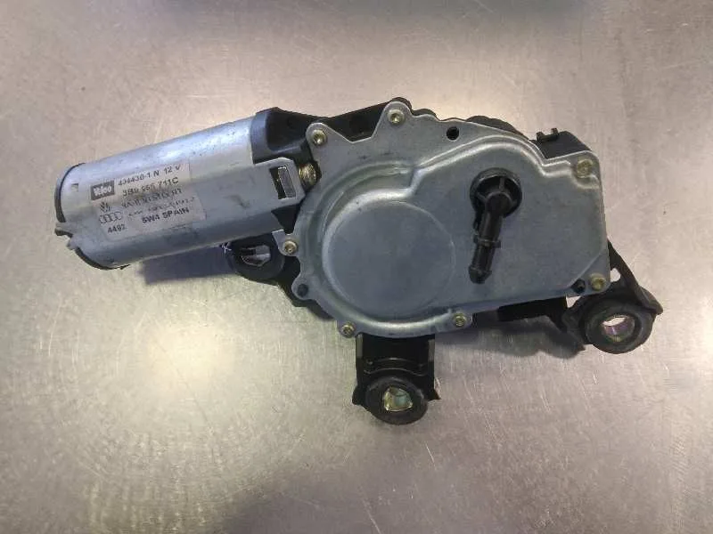 Motor Limpia Trasero para Volkswagen Passat Variant (3B6)