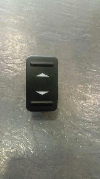 Mando Elevalunas Trasero Derecho para Ford Mondeo Ber. (Ca2)