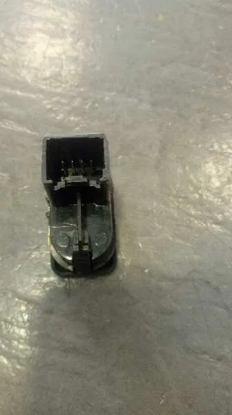 Mando Elevalunas Trasero Derecho para Ford Mondeo Ber. (Ca2)