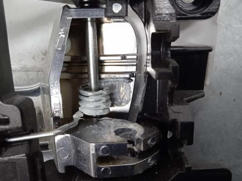 Maneta Interior Trasera Izquierda para Kia Carens ( )