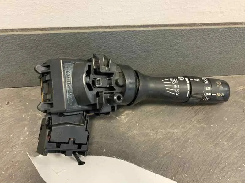 Mando Limpia para Toyota Auris