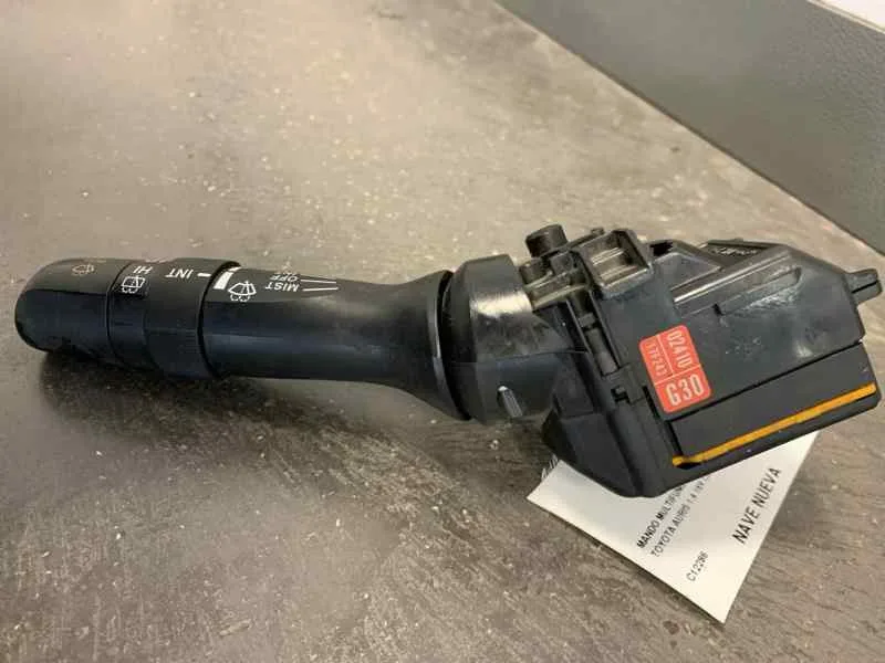 Mando Limpia para Toyota Auris