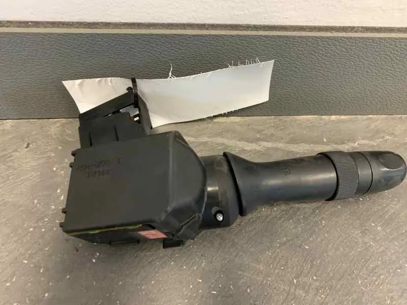 Mando Limpia para Toyota Auris