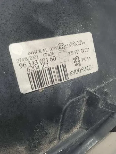 Faro Izquierdo para Peugeot 307 (S1)