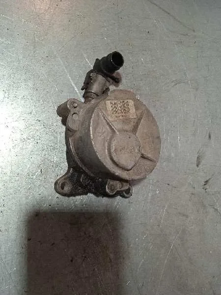 Depresor Freno / Bomba Vacio para Renault Trafic Combi (Ab 4.01)