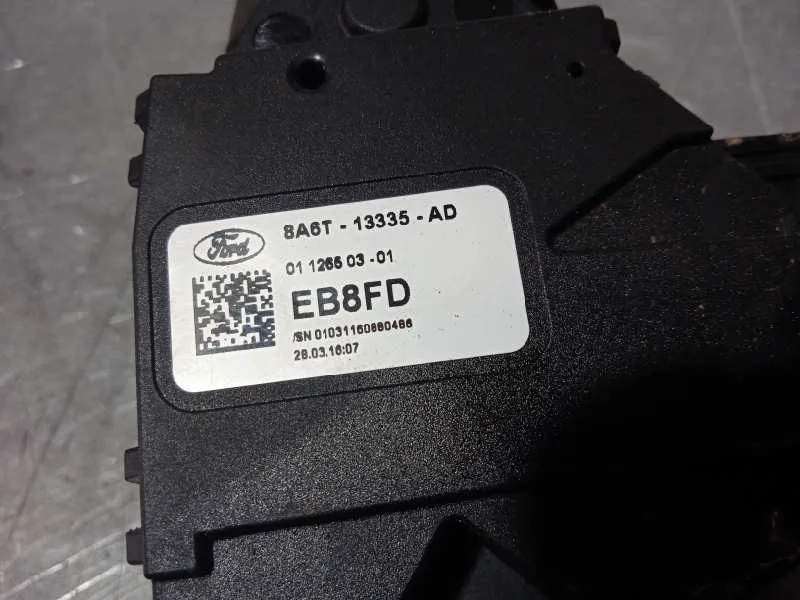 Mando Intermitentes para Ford Fiesta (Ccn)