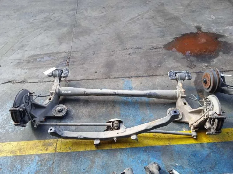 Puente Trasero para Opel Astra J Lim.