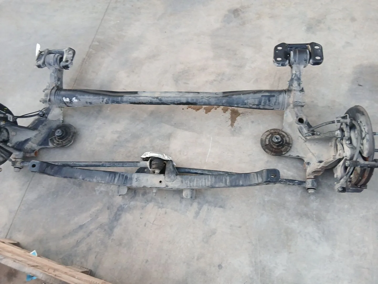 Puente Trasero para Opel Astra J Lim.