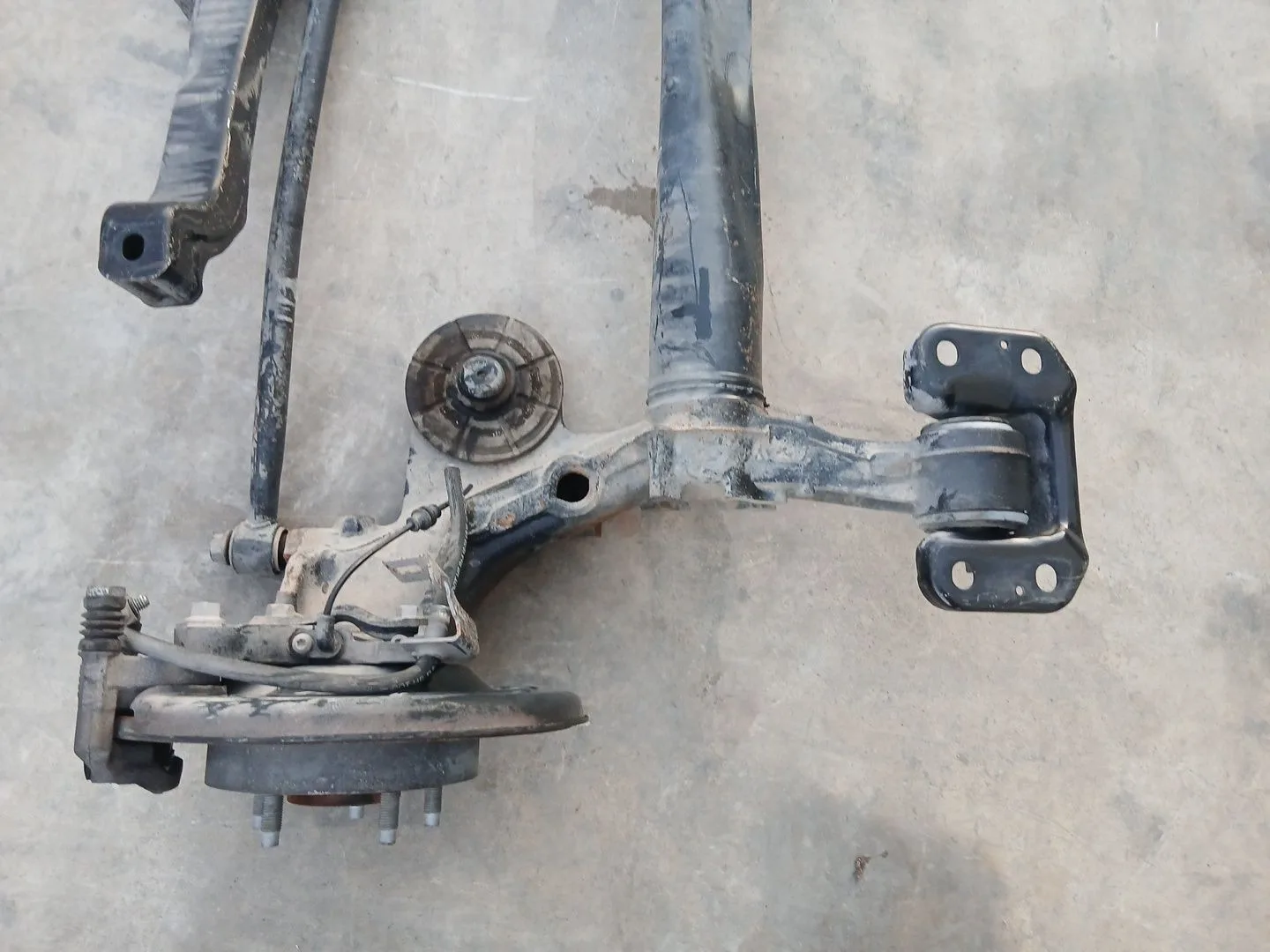 Puente Trasero para Opel Astra J Lim.