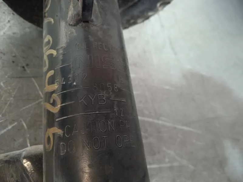 Amortiguador Delantero Derecho para Nissan Note (E11E)