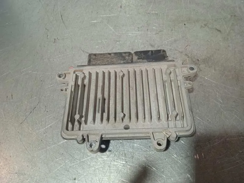 Centralita Motor Uce para Mercedes-Benz Clase B (W245)
