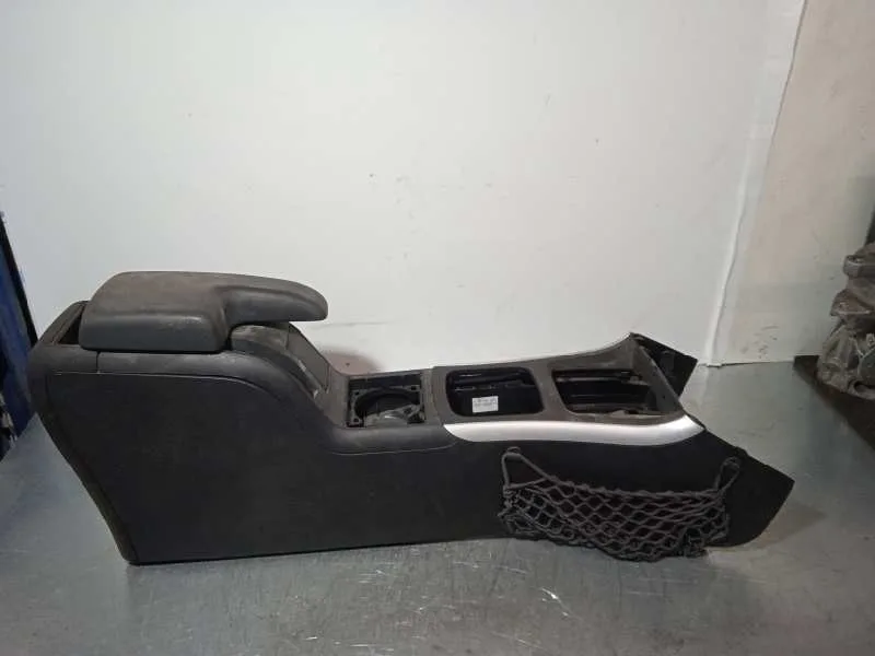 Consola Central para Mercedes-Benz Clase B (W245)