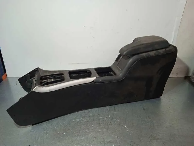Consola Central para Mercedes-Benz Clase B (W245)