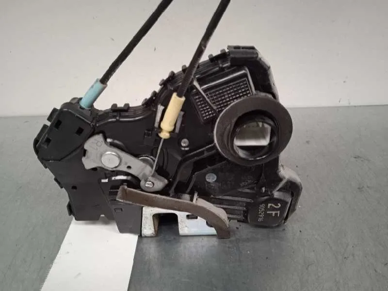 Cerradura Puerta Delantera Derecha para Toyota Urban Cruiser