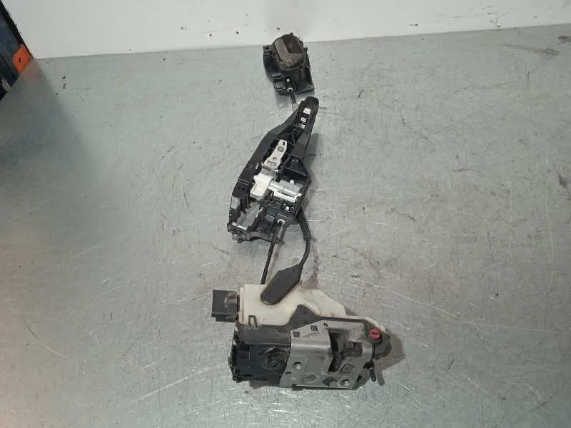 Cerradura Puerta Trasera Derecha para Peugeot 208