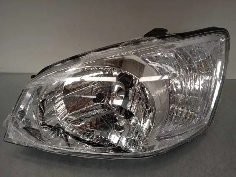 Faro Izquierdo para Hyundai Getz (Tb)