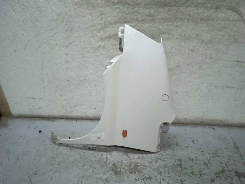 Aleta Delantera Izquierda para Hyundai H 1